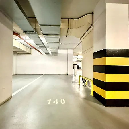 Podwale 2 54 - Self Check-in 20h - Parking & Lift Апартаменти *