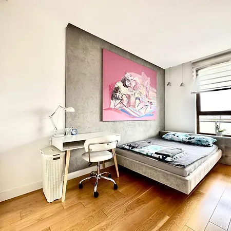 Daire Podwale 2 54 - Self Check-in 20h - Parking & Lift Wroclaw